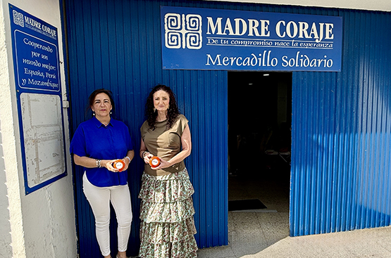 Foto representantes entidades en sede MC