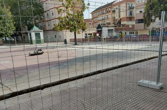 Foto perímetro obra