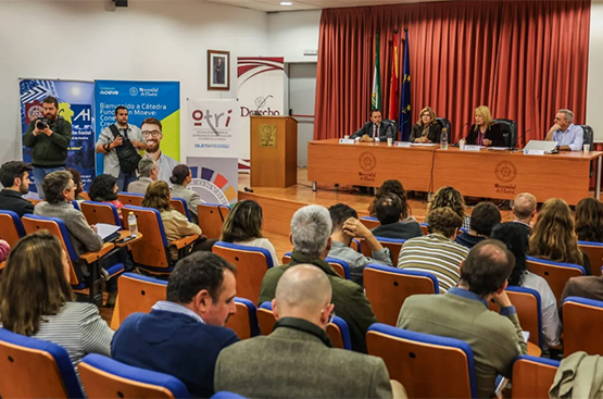 Foto del Acto en la UHU