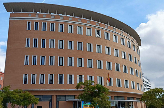 Foto fachada edificio FOE