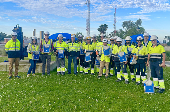 Foto operarios en ETAP