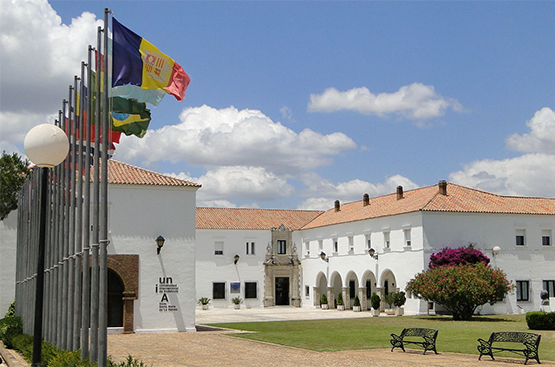 Foto fachada UNIA en La Rábida